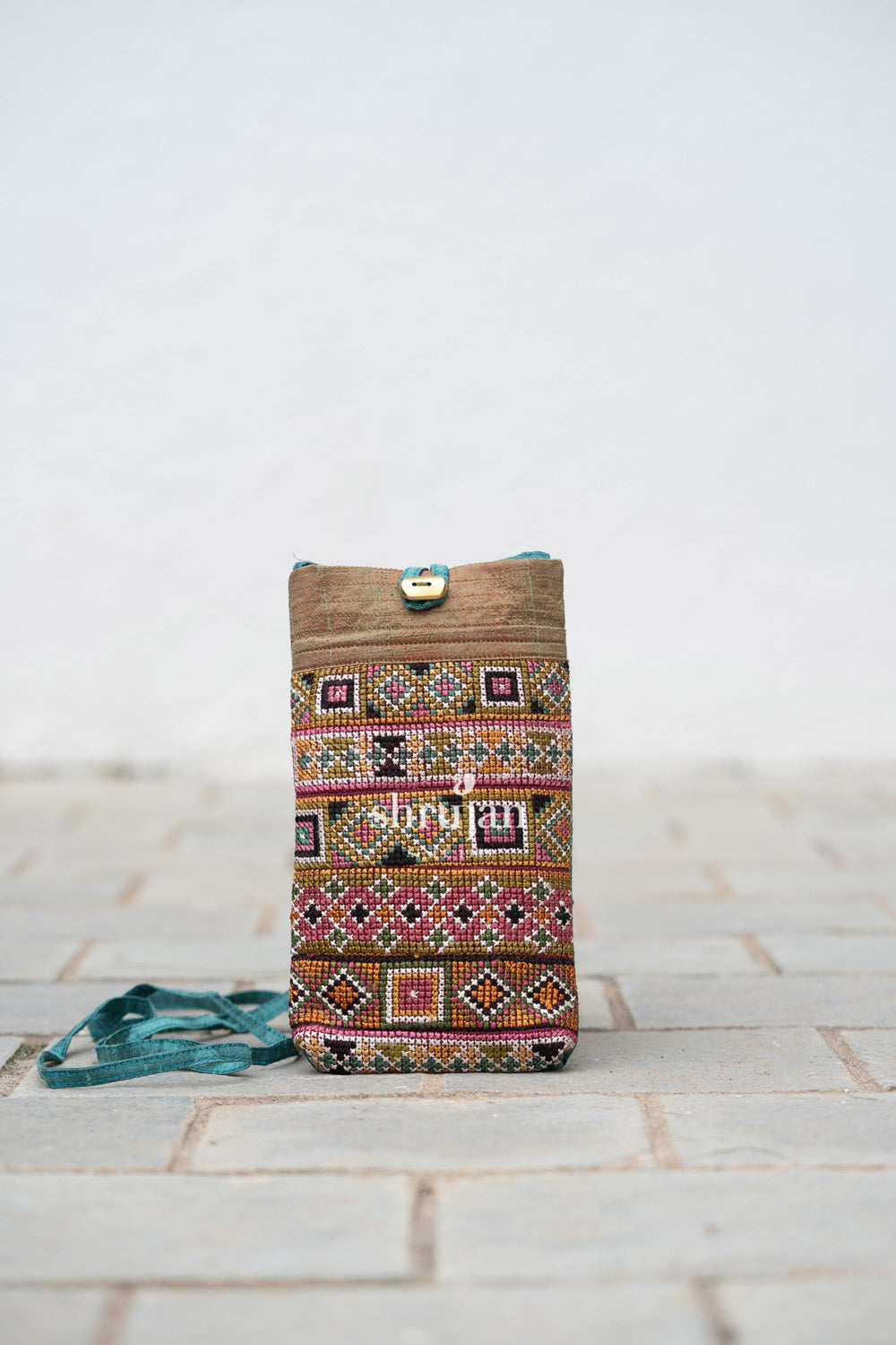 Silk Jat Garasiya Hand Embroidery Mobile Pouch