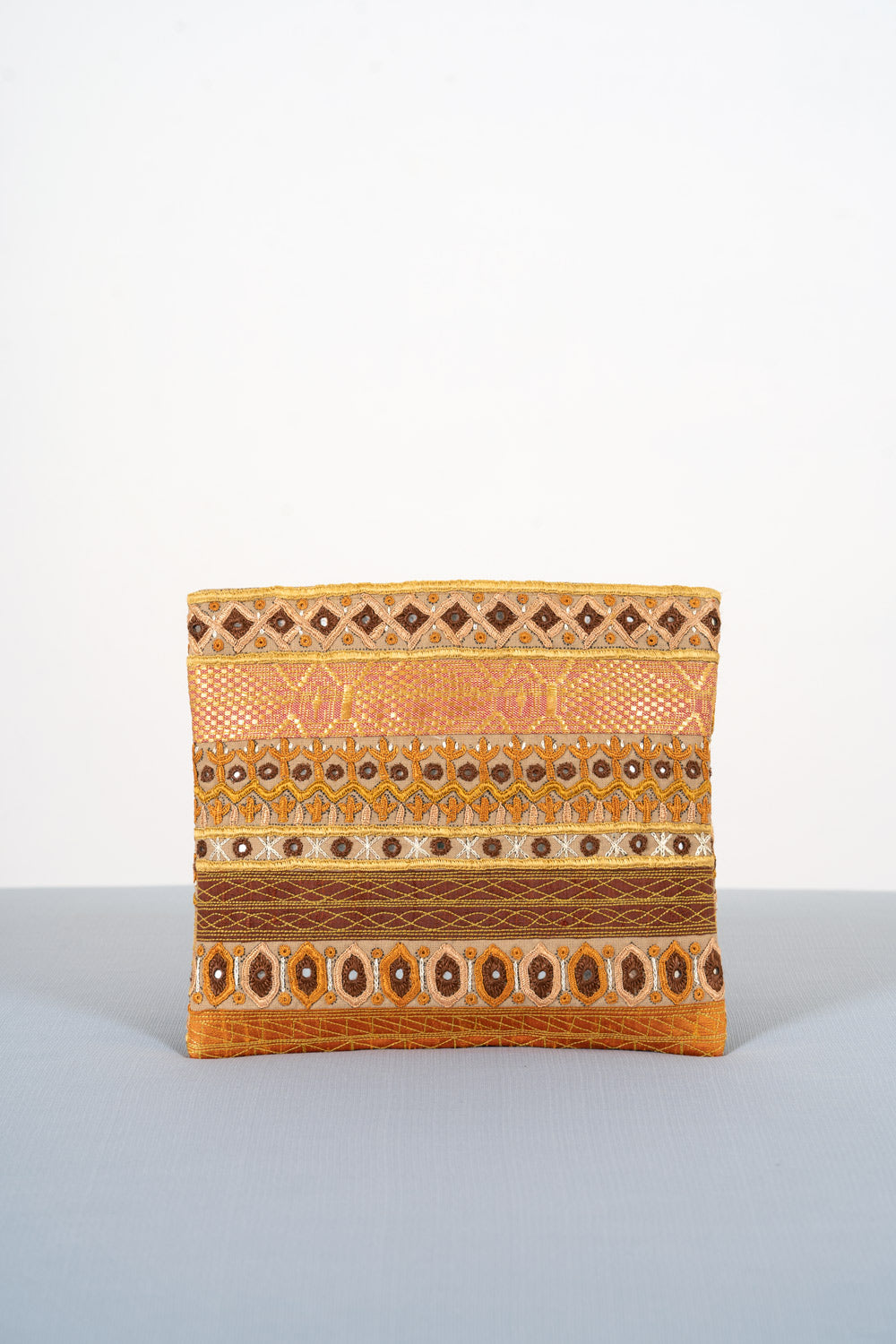 Sllk Pakko Hand Embroidered Clutch