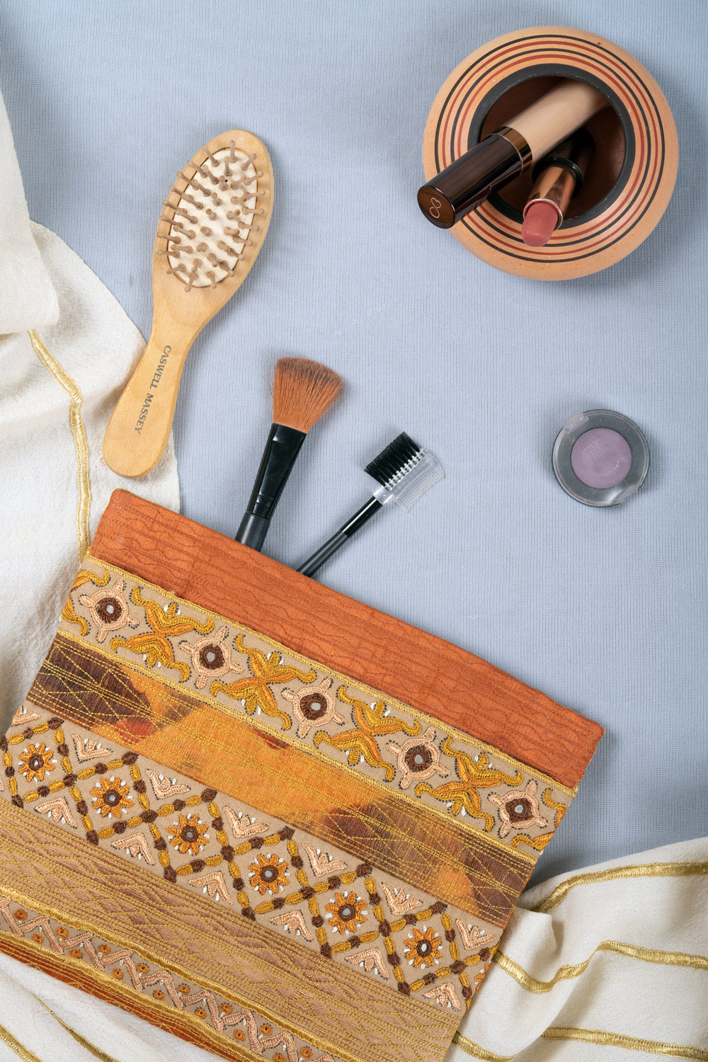 Sllk Pakko Hand Embroidered Clutch