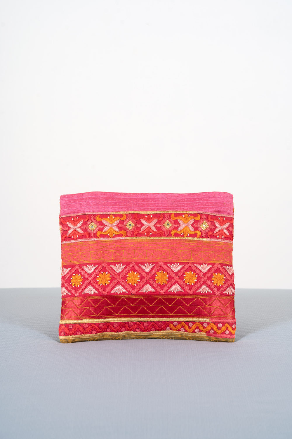 Silk Hand Embroidered Pakko Clutch
