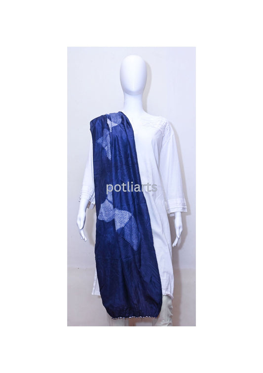Shibori stole / scarf indigo
