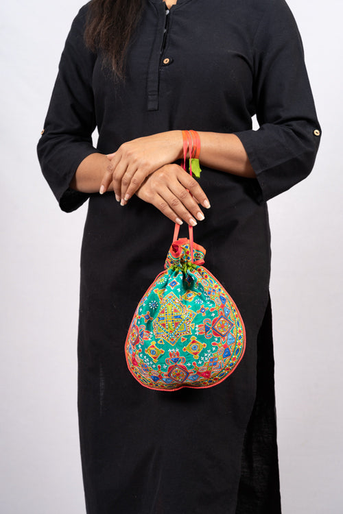 Hand embroidered Hand Bag / Potli / Batwa - silk