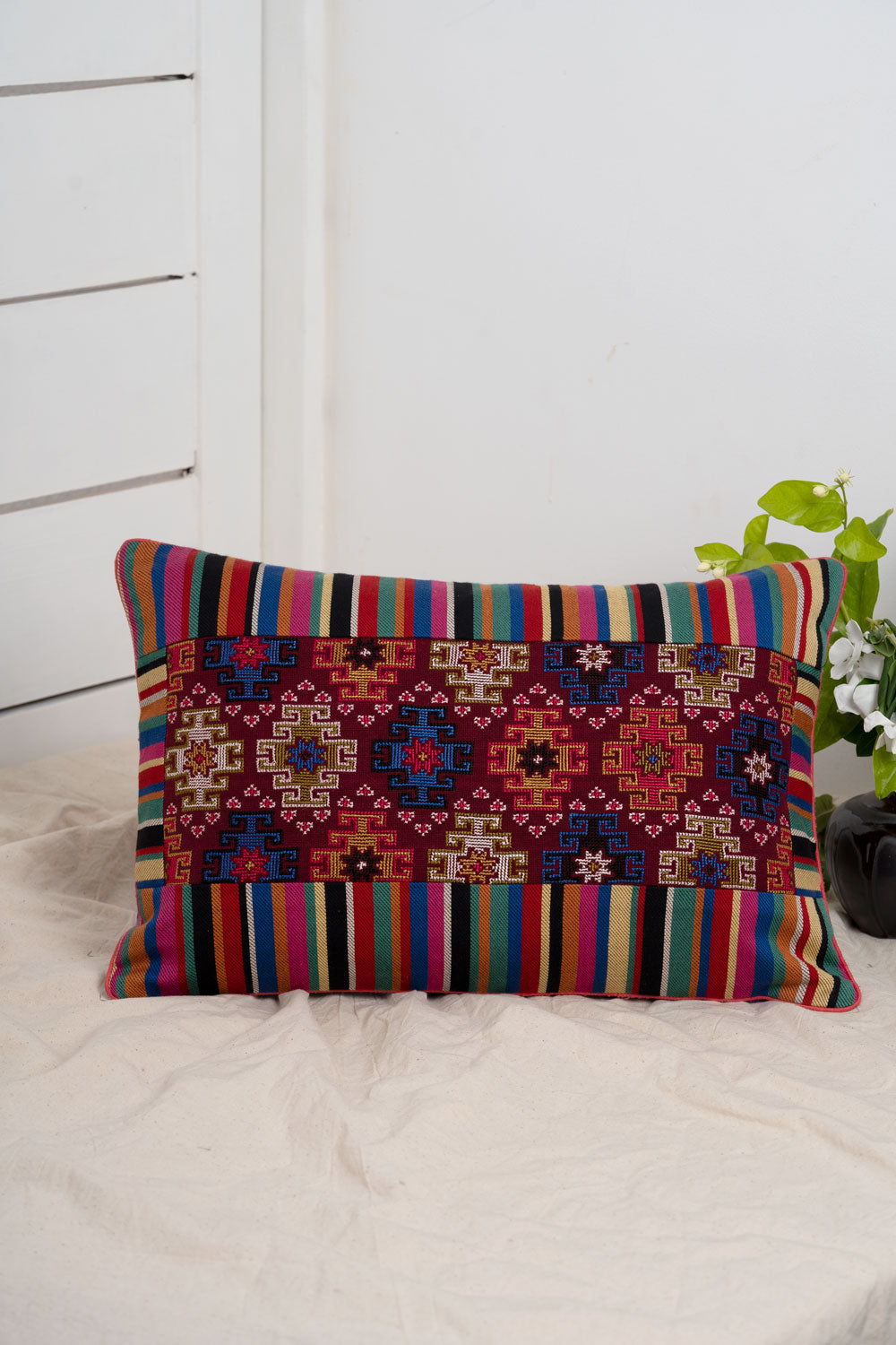 Jat Garasiya Hand Embroidered Cushion / Pillow Cover