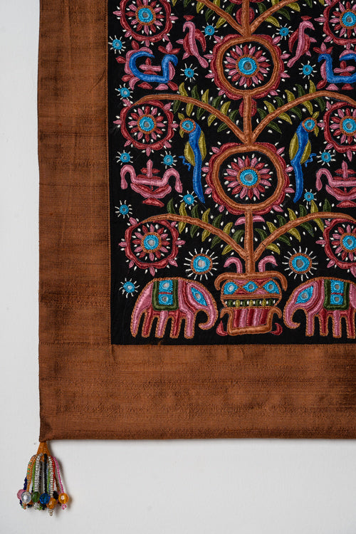 Hand Embroiderd Wall Hanging - silk